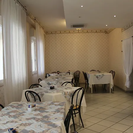 Hotel Mon Reve Viserbella di Rimini